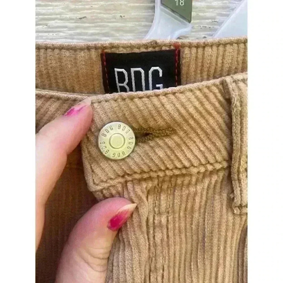 BDG Mom High Rise Pants-27 - Picture 4 of 6